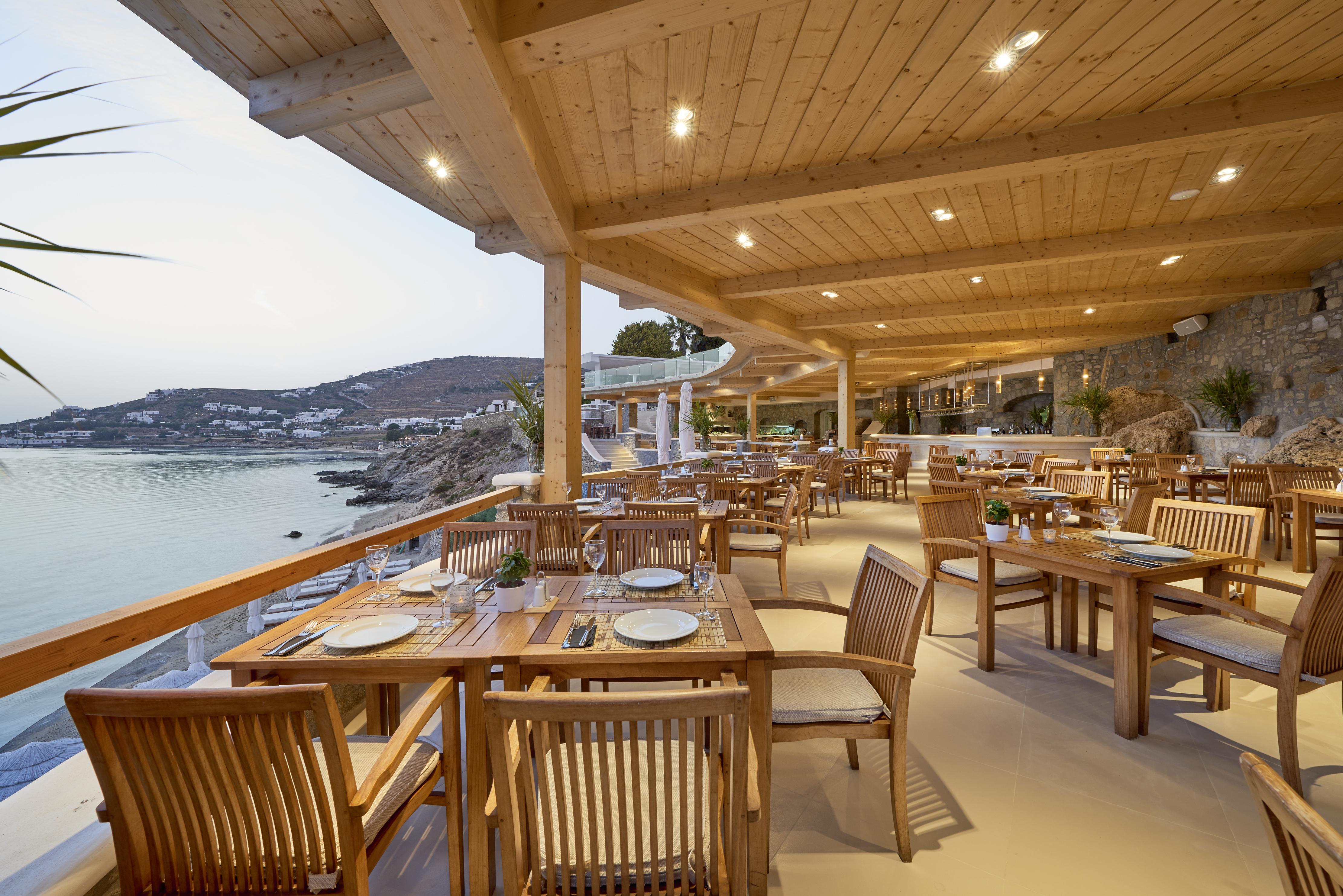 Saint John Hotel Villas & Spa Agios Ioannis Diakoftis Exterior foto The restaurant at the Mykonos Grand Resort