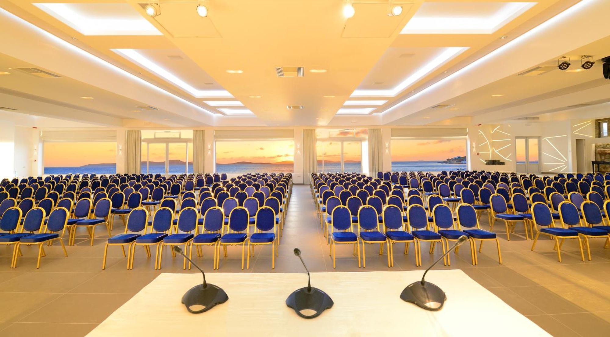 Saint John Hotel Villas & Spa Agios Ioannis Diakoftis Exterior foto The main conference hall