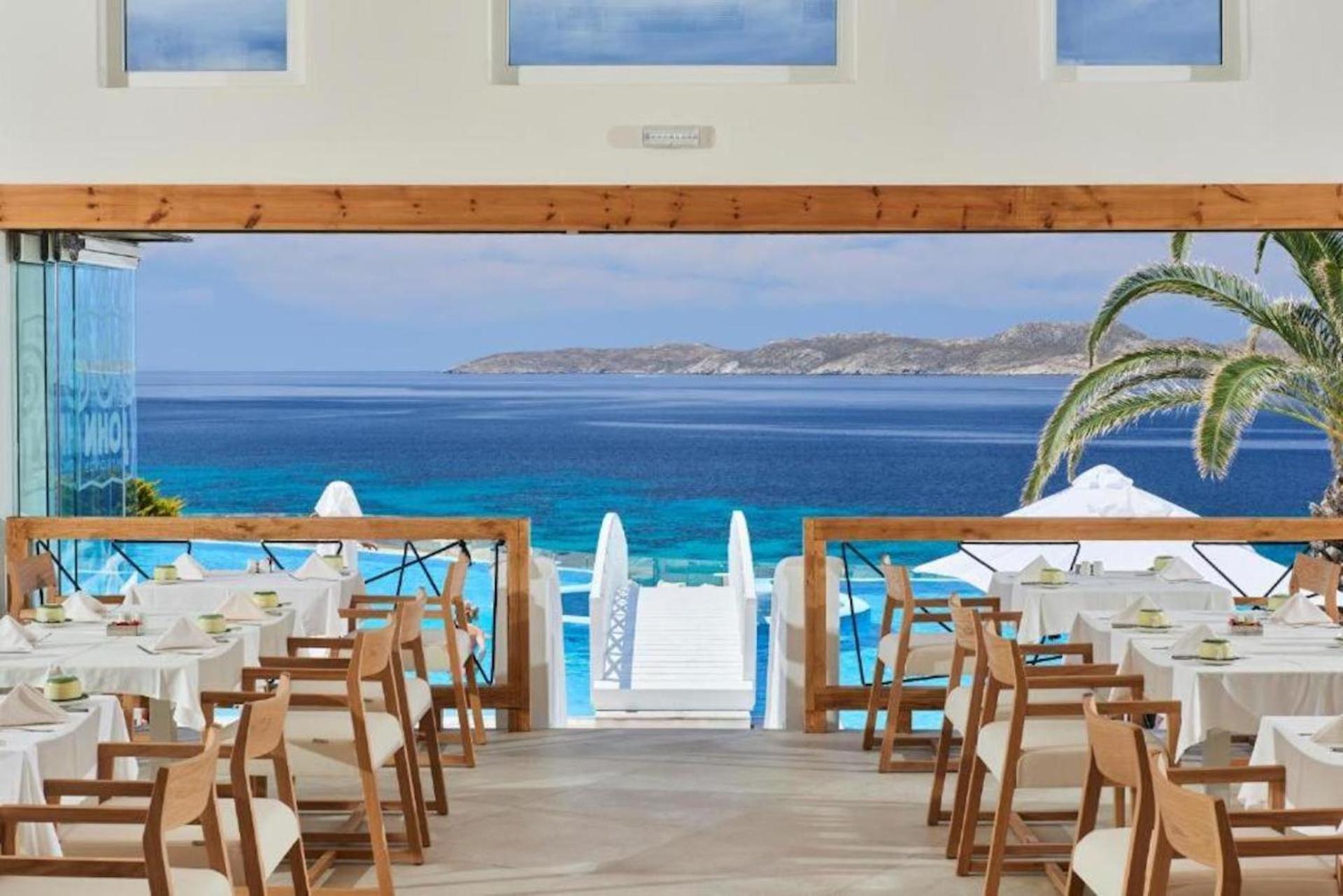 Saint John Hotel Villas & Spa Agios Ioannis Diakoftis Exterior foto The restaurant at Atlantis Paradise Island