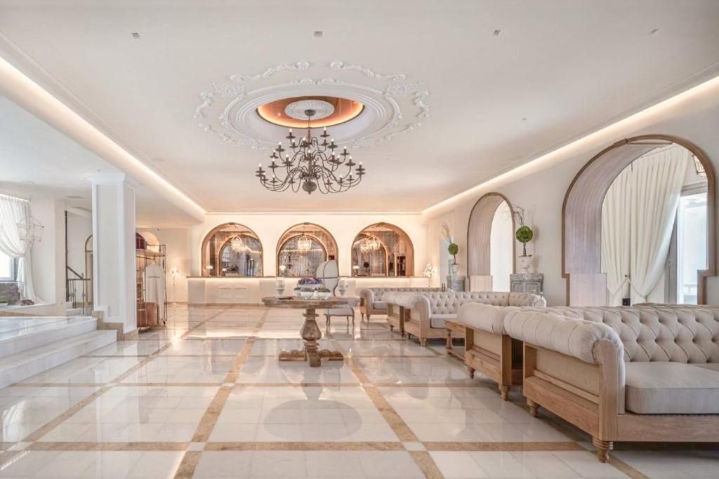 Saint John Hotel Villas & Spa Agios Ioannis Diakoftis Exterior foto Lobby